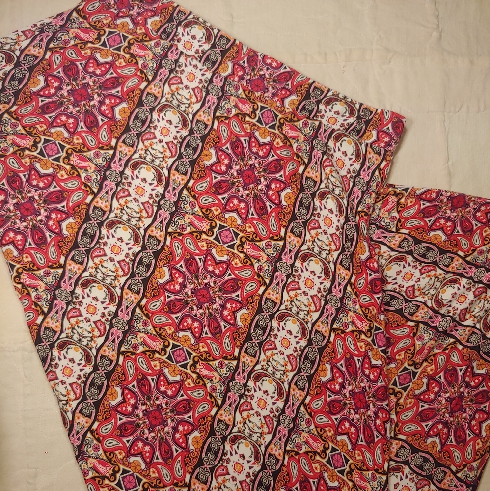 Paisley Patterned Maxi Skirt